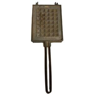 Vintage waffle maker